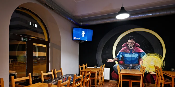 Pití a zábava až pro 6 osob: horký nápoj, prosecco, koktejly a deskovky