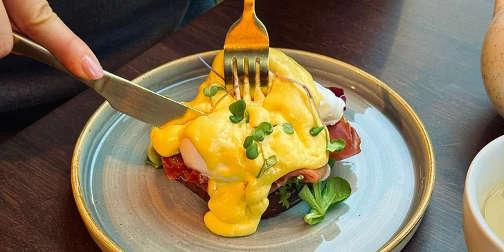 Slaná či sladká snídaně nebo brunch s lahví prosecca pro 1-2 osoby