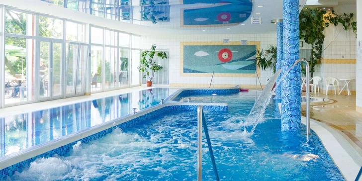 Hotel 300 m od Balatonu: neomezený wellness a polopenze