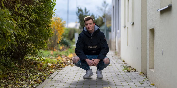 Profesionální fotky i videa v exteriéru: portréty, auta i produktové focení