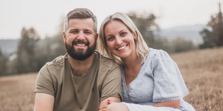 Venkovní rodinné nebo párové focení: 4–15 upravených fotek