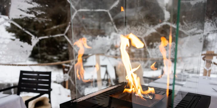 Čtyřchodové menu v iglú restaurace Končina pro 2–6 osob
