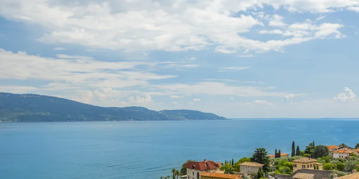 Hotel s výhledem na jezero Lago di Garda: regionální snídaně i wellenss