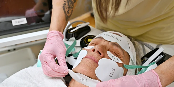 Omládněte o pár let: neinvazivní účinný lifting CPT Thermage nebo EMfacelift