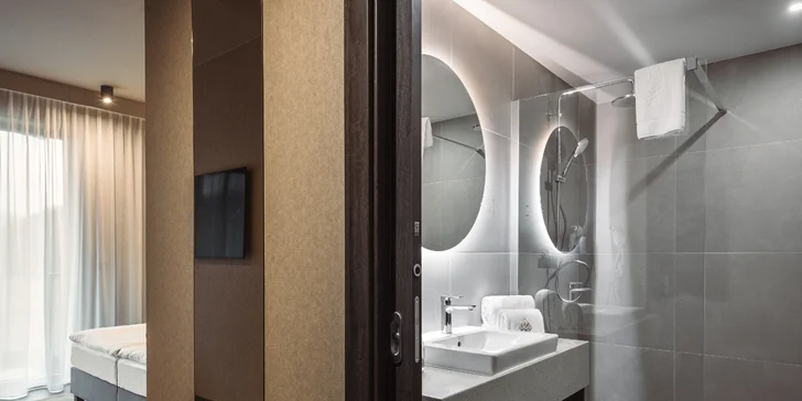 5* hotel v polských Krkonoších: snídaně nebo polopenze i vstup do wellness s termální vodou