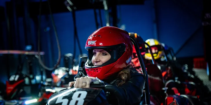 Game of Karts: závod plný akce, volant jako ve formuli a soupeř v zaměřovači