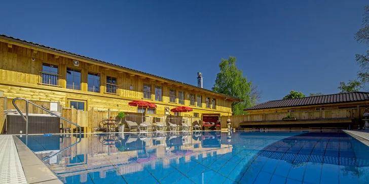 Parádní bavorský relax: 3* hotel nedaleko Salcburku, polopenze, neomezený wellness