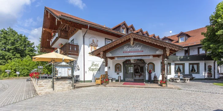 Parádní bavorský relax: 3* hotel nedaleko Salcburku, polopenze, neomezený wellness
