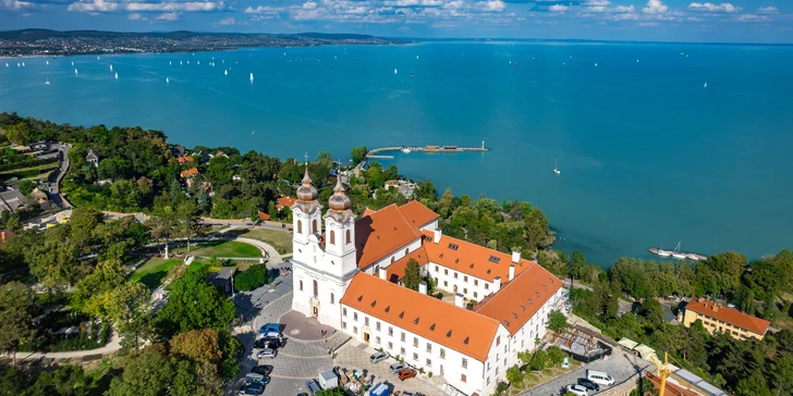 Maďarský Balaton: pobyt v klidném prostředí s polopenzí, neomezeným wellness a slevami