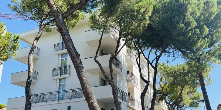 Rimini: varianty s nocí zdarma i first minute slevou, hotel 7 minut od písečné pláže
