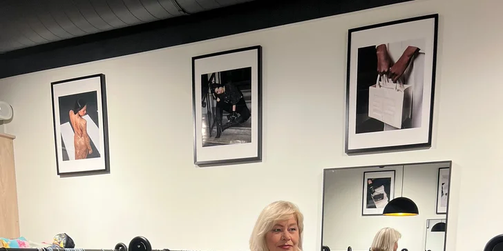 Proměna v andělskou ženu: profesionální líčení, styling a fotografie v Ateliéru Vulcano