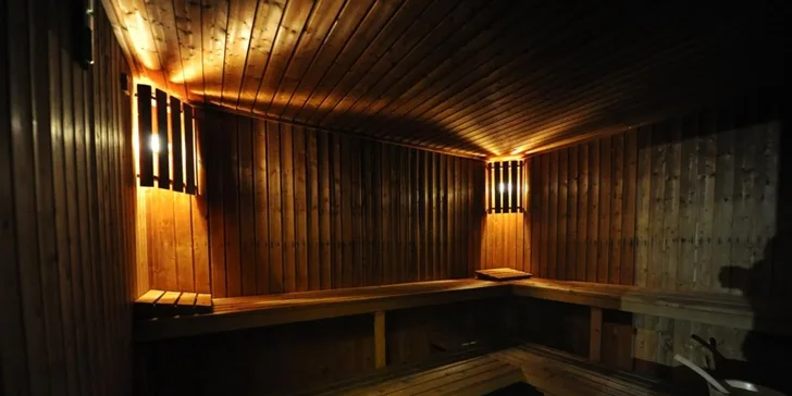 Letecky na Madeiru: hotel Montemar Palace**** kousek od oceánu, polopenze, bazén