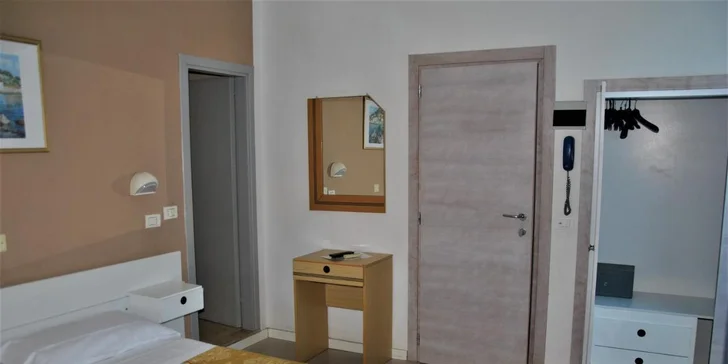 3* hotel v Rimini u moře: snídaně, polopenze či plná penze