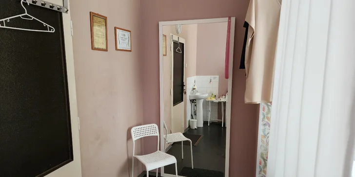 Masáž dle výběru: medová či lymfatická na 60 minut nebo 90minutová all inclusive