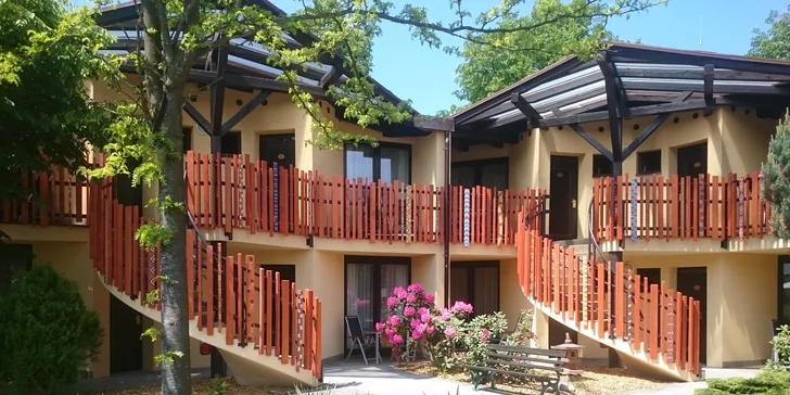 Afrika ve Dvoře Králové: 4* hotel v Safari Parku se snídaní a vstupem do safari
