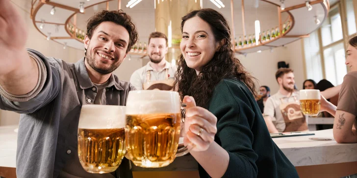 Staňte se mistrem výčepu: škola čepování v Pilsner Urquell Experience v Praze