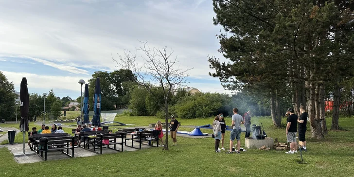 Minigolf pro dva, čtyřčlennou rodinu i partu 10 lidí: časově neomezená hra