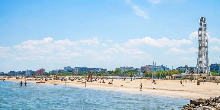 3* hotel v Rimini u moře: snídaně, polopenze či plná penze