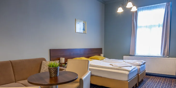 Český ráj to na pohled: hotel v historickém centru Mladé Boleslavi, snídaně, výlety