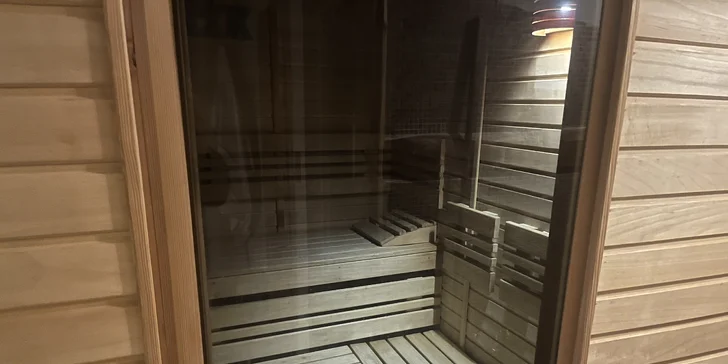 Dvouhodinová párová relaxace: privátní finská sauna s ochlazovacím bazénkem