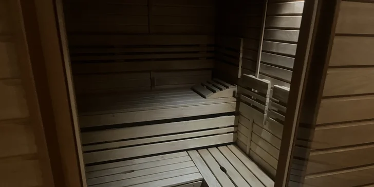 Dvouhodinová párová relaxace: privátní finská sauna s ochlazovacím bazénkem