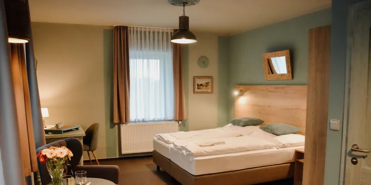 Český ráj to na pohled: hotel v historickém centru Mladé Boleslavi, snídaně, výlety