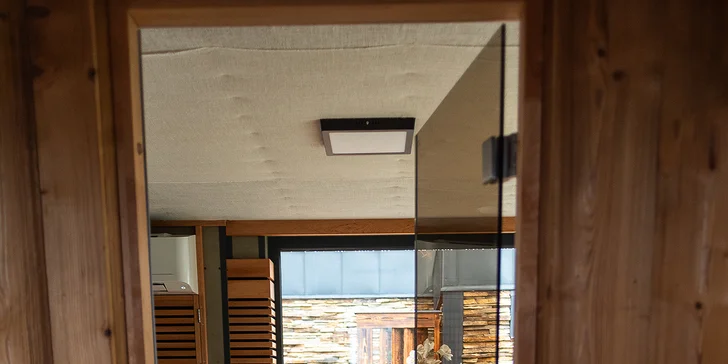 120 min. v privátním wellness pro 2-4 osoby: finská sauna i venkovní vířivka