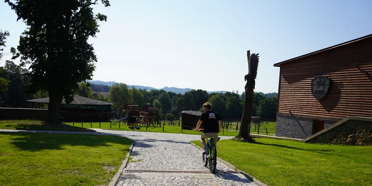 Pohoda na ranči v České Sibiři: jídlo, privátní wellness, ochutnávka specialit i vyjížďky na koních