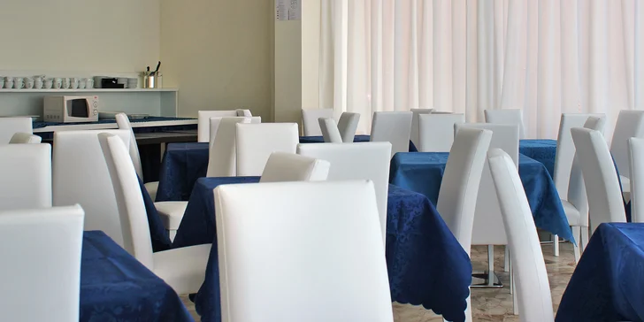 Dovolená v Rimini: 3* hotel blízko pláže a centra se snídaní i 1 noc zdarma