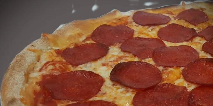 Až 2 pizzy podle výběru z 9 druhů na odnos s sebou nebo rozvoz