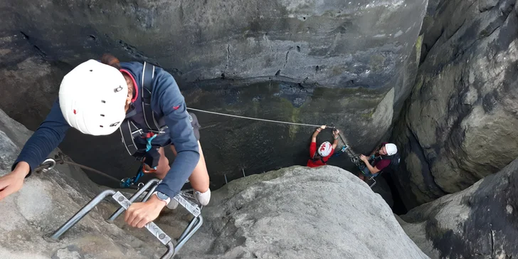 Skupinová via ferrata v Děčíně či v Saském Švýcarsku pro 1 nebo 3 osoby