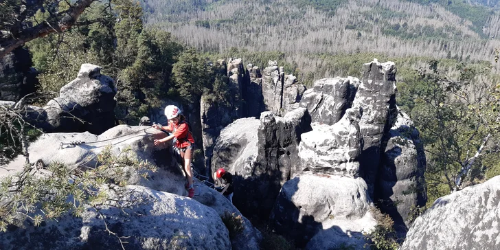 Skupinová via ferrata v Děčíně či v Saském Švýcarsku pro 1 nebo 3 osoby