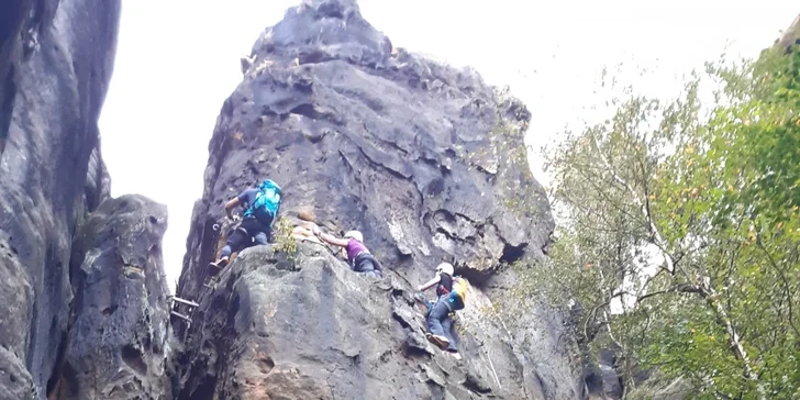 Skupinová via ferrata v Děčíně či v Saském Švýcarsku pro 1 nebo 3 osoby