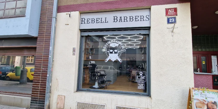 Rebell Barbers v Holešovicích: základní střih, úprava vousů i komplet balíček