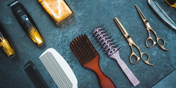 Barber: úprava vousů a střih vlasů pro malé i velké gentlemany