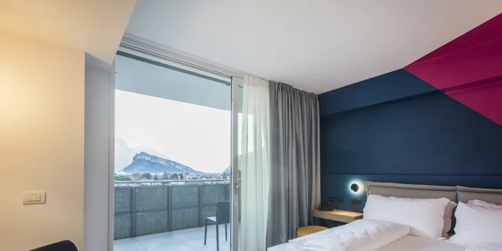 Dovolená v Itálii: hotel kousek od Lago di Garda, střešní wellness i snídaně