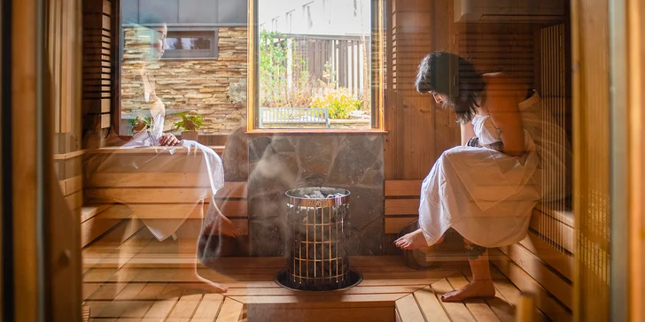 120 min. v privátním wellness pro 2-4 osoby: finská sauna i venkovní vířivka