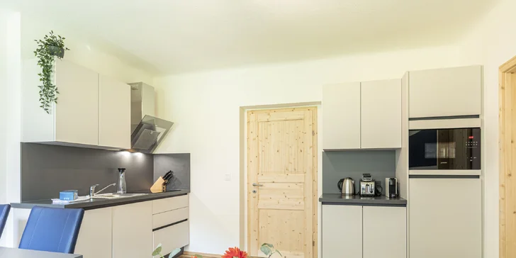 Dovolená ve Štýrsku: apartmány až pro 8 osob a neomezený vstup do lázní v sousední obci