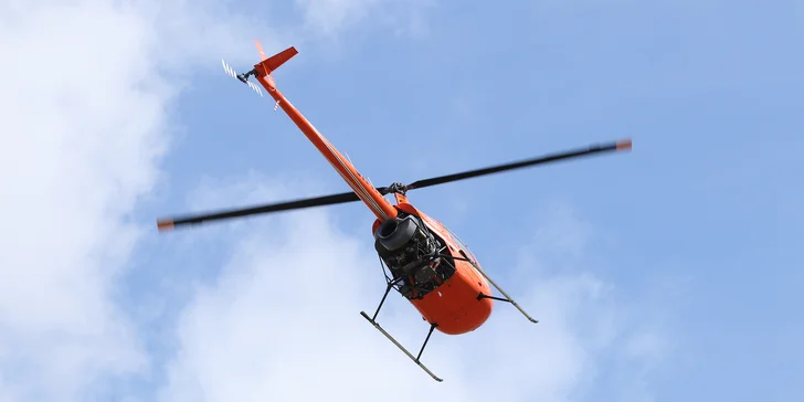 Let vrtulníkem R22 se zkouškou pilotáže v délce 24–60 min. pro 1 osobu