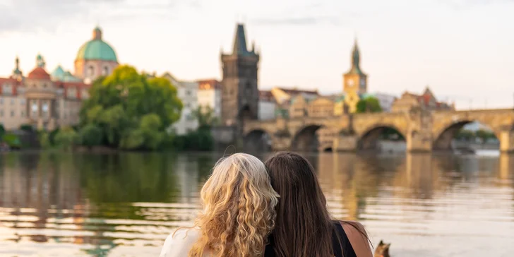 Venkovní focení v Praze: 30-60 minut, až 30 upravených fotografií