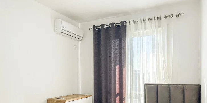 Albánie letecky: 4* apartmán přímo u pláže, letovisko Drač, fakultativní výlety