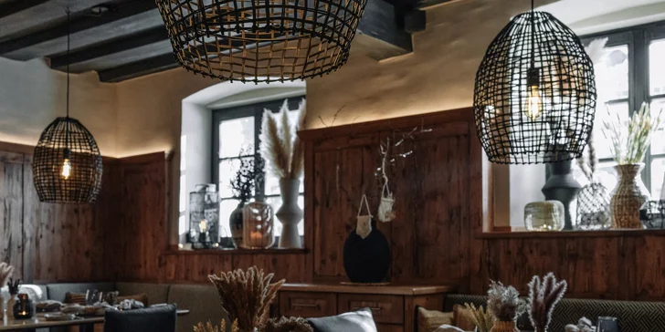 Krásný hotel ve Schladmingu: wellness a střešní bazén, polopenze plus a sommercard s lanovkami zdarma