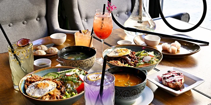 Limonády, koktejly a poke bowl s shishou či asijské menu pro dva na Vinohradech