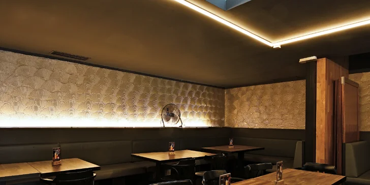 Limonády, koktejly a poke bowl s shishou či asijské menu pro dva na Vinohradech