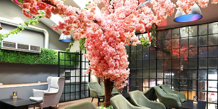 Limonády, koktejly a poke bowl s shishou či asijské menu pro dva na Vinohradech