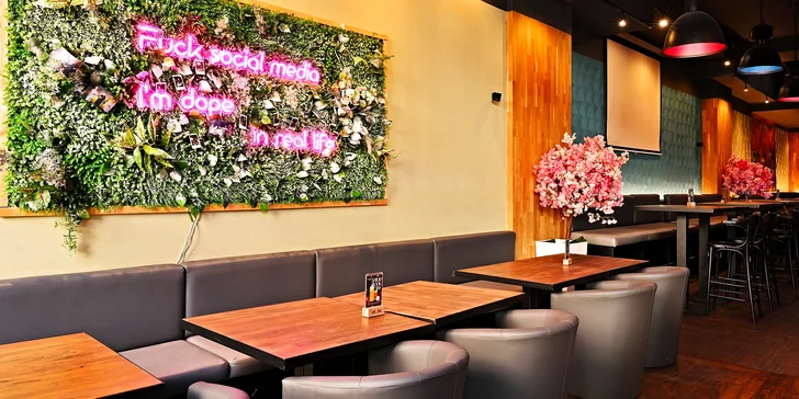 Limonády, koktejly a poke bowl s shishou či asijské menu pro dva na Vinohradech