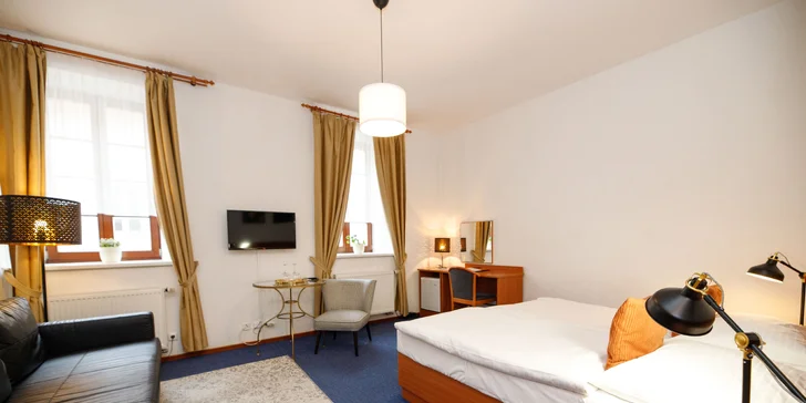 Za krásou jižních Čech: pobyt v Třeboni s polopenzí, vínem a vodním světem