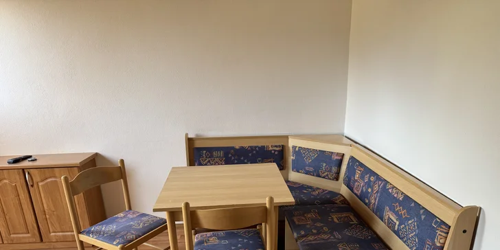 Jihočeský venkov pro páry i rodiny: apartmány s kuchyňkou a herna, 30 km od Třeboně