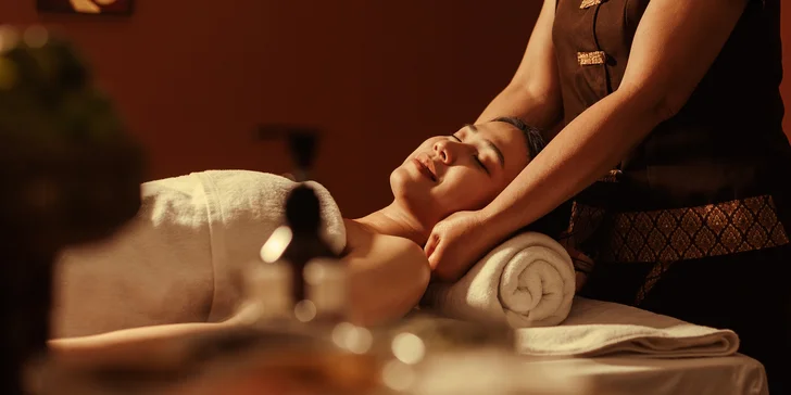 Masáž dle výběru v Thajském ráji: 45 minut relaxace v centru Prahy, 3 pobočky