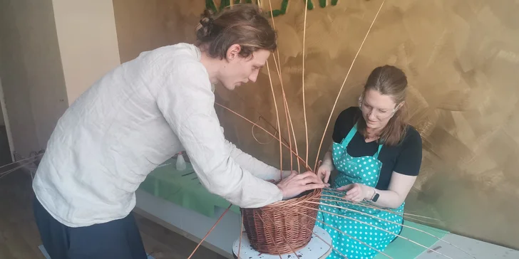 Kurz pletení kulatého koše v Pardubicích pro 1 či 2 osoby